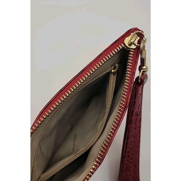 BRAHMIN Melbourne Betty Lacquer Red Glossy Zip Wristlet Clutch Red NWOT Has Card - Picture 9 of 16